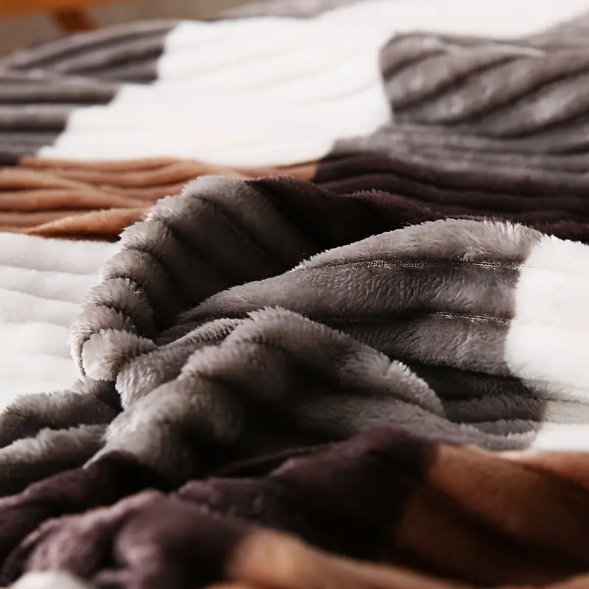 Plush blanket Vara - Loam