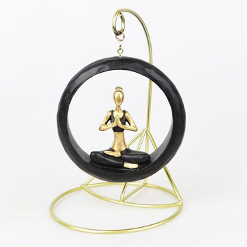 Decorative statuette – Meditating Tamara