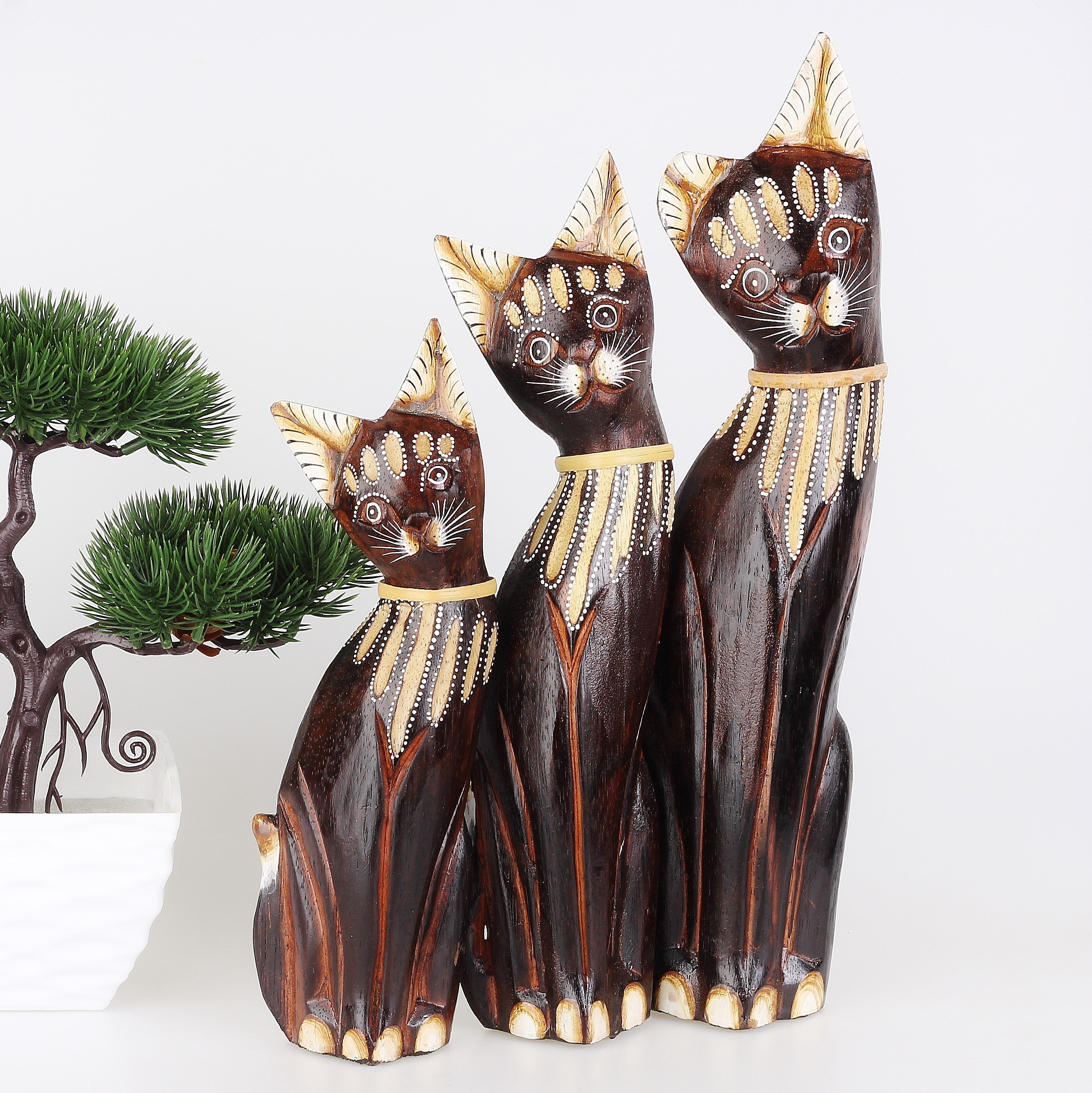 Holzdekoration Set von drei Katzen Sheila