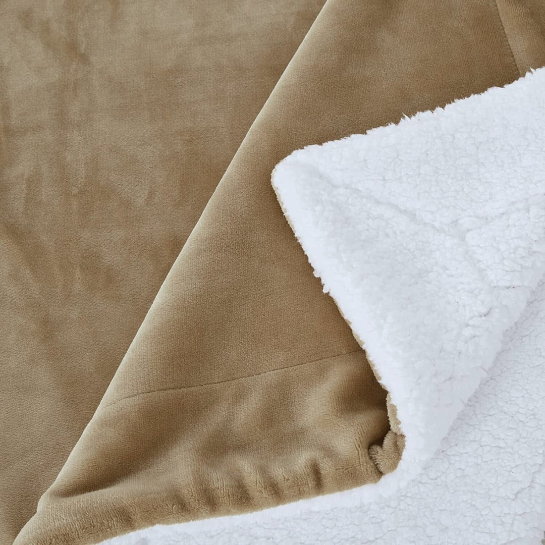 RoyalSoft microplush blanket with lamb - brown 150x200 cm