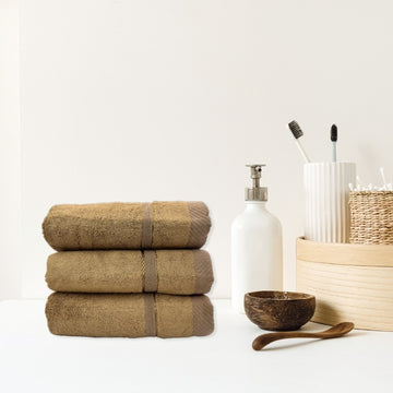 Set of three towels - brown 30x50 cm